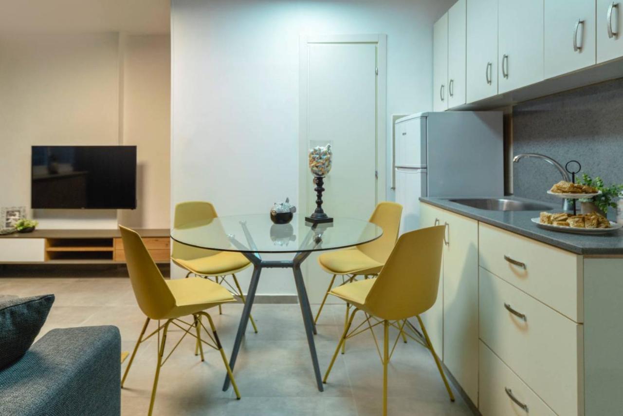 Authentic One Bedroom Apartment In City Center 예루살렘 외부 사진